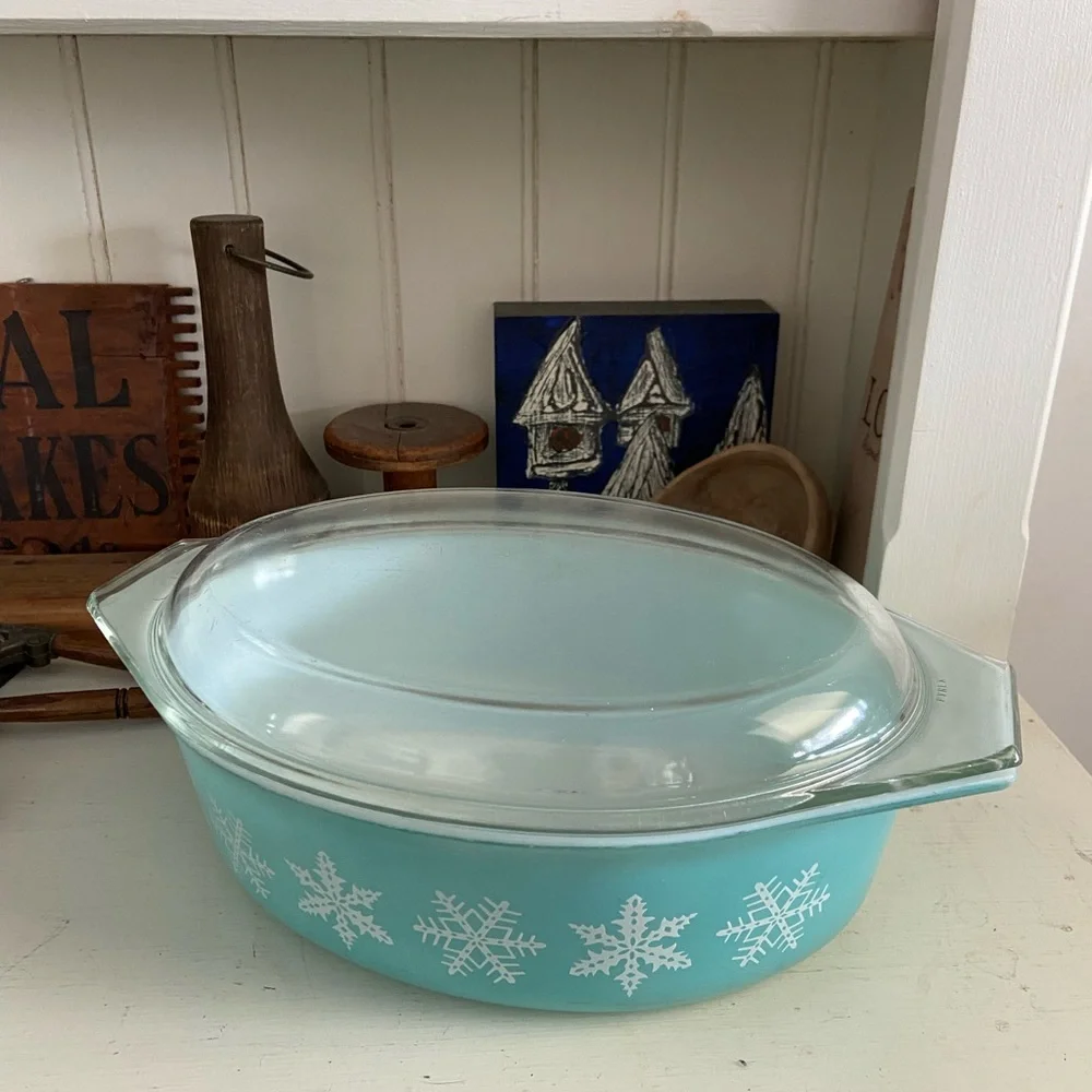 Pyrex - Picture 1 of 4